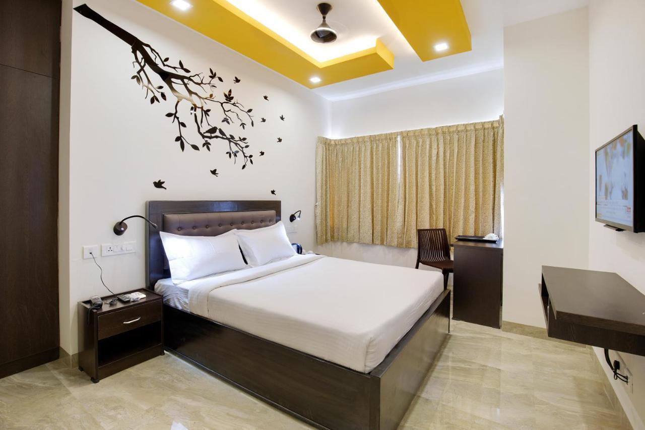 קוימבטור Crystal Lake Suites מראה חיצוני תמונה