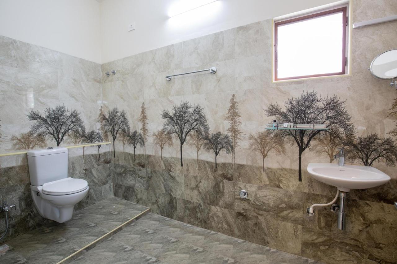 קוימבטור Crystal Lake Suites מראה חיצוני תמונה